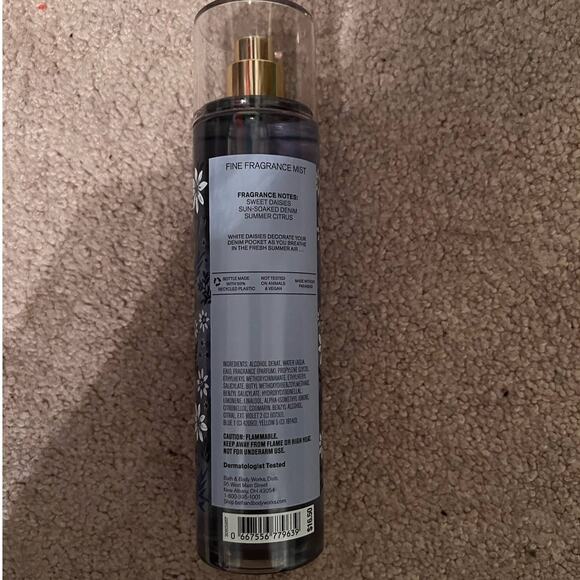 New Bath & Body Works Denim & Daises Collection - Picture 3 of 5